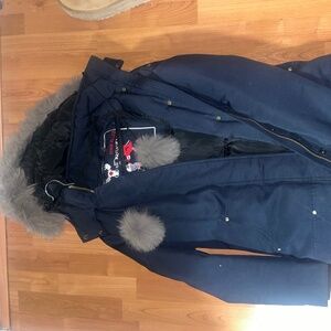 Moose Knuckles Canada Down Filled Winter Parka w/ Fur Hood size M